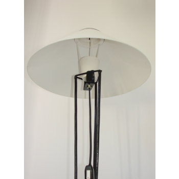 Vintage lampa podłogowa z białym kloszem